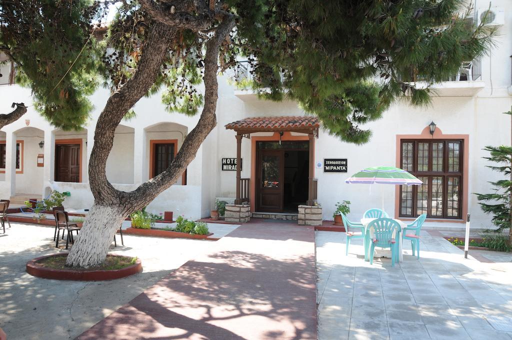 Miranta Hotel - Apartments & Studios Aegina Ngoại thất bức ảnh
