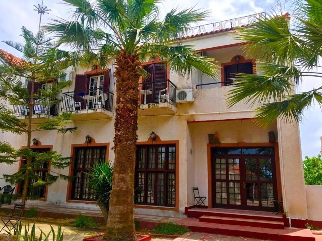Miranta Hotel - Apartments & Studios Aegina Ngoại thất bức ảnh