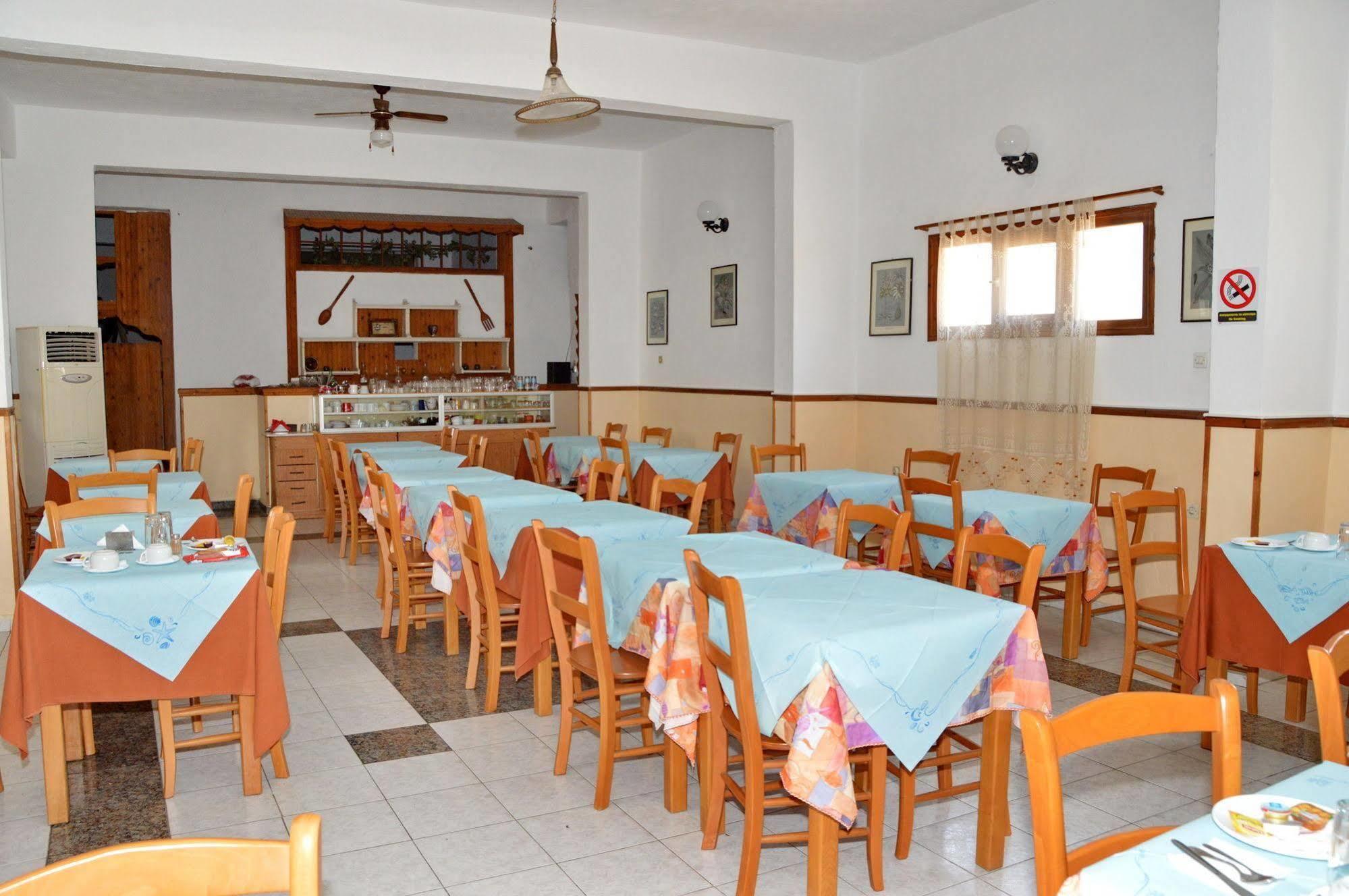 Miranta Hotel - Apartments & Studios Aegina Ngoại thất bức ảnh