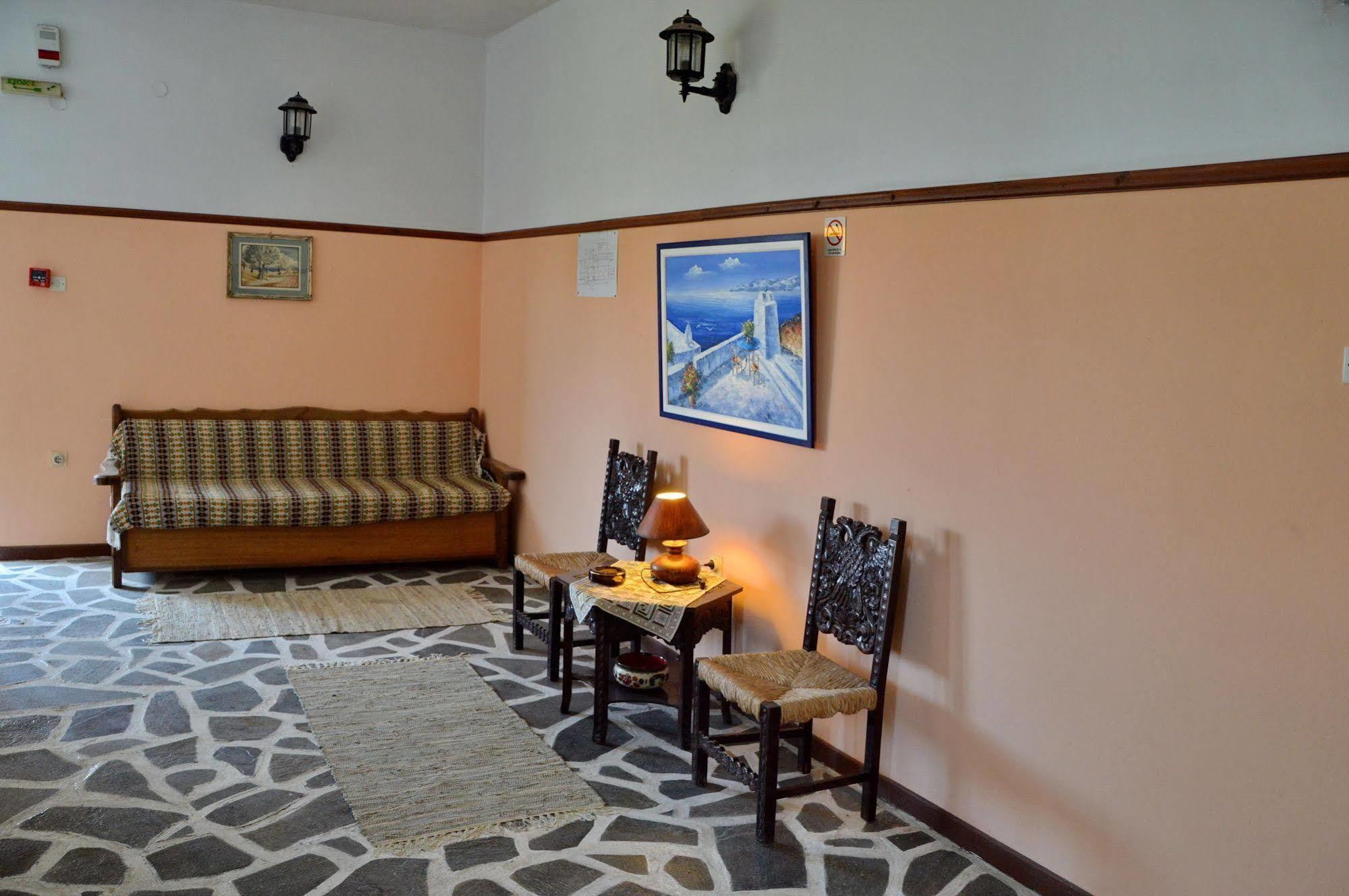 Miranta Hotel - Apartments & Studios Aegina Ngoại thất bức ảnh